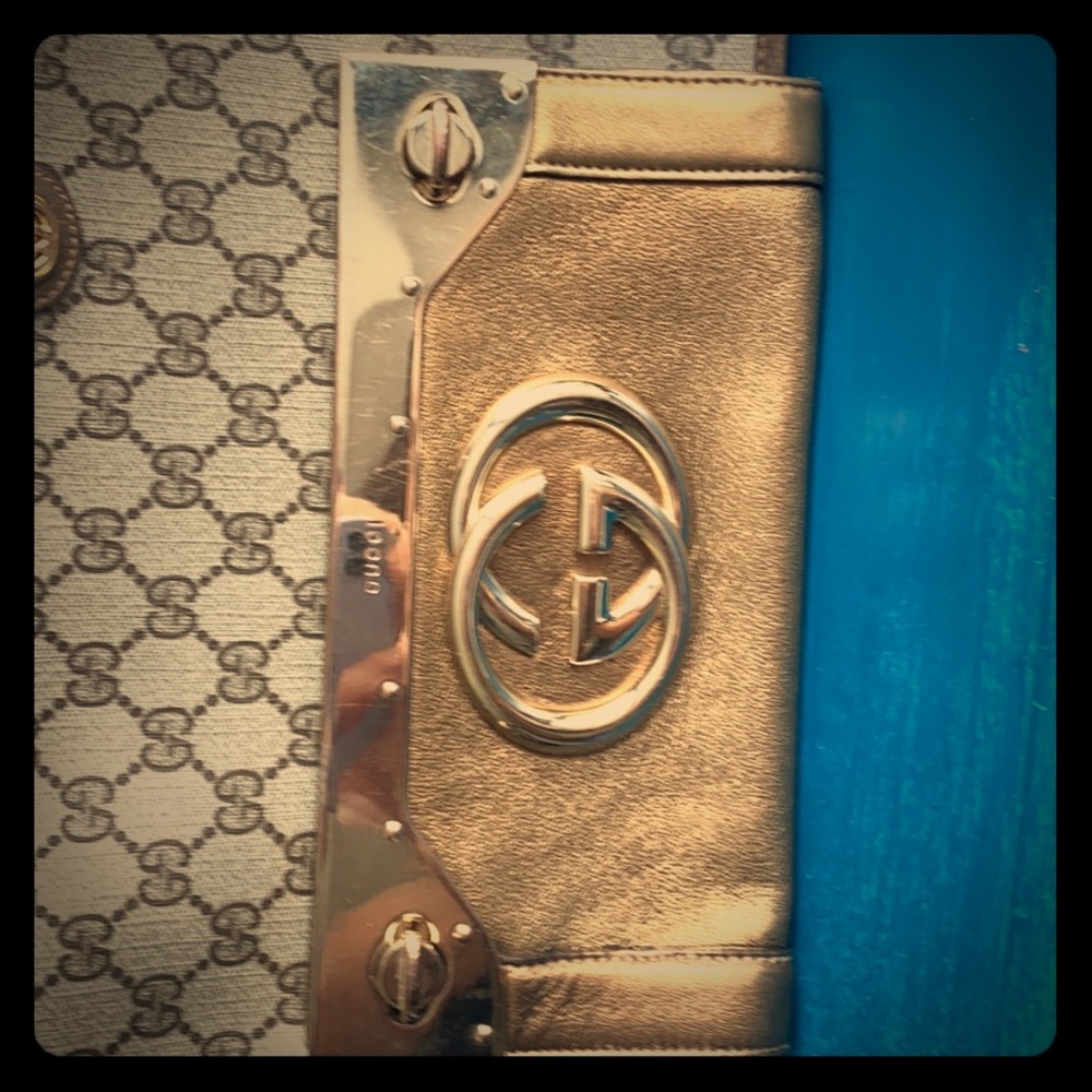 GUCCI CLUTCH
